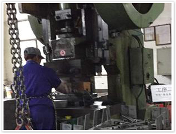 composite-iron-brake-block_07b composite-iron-brake-block_07b